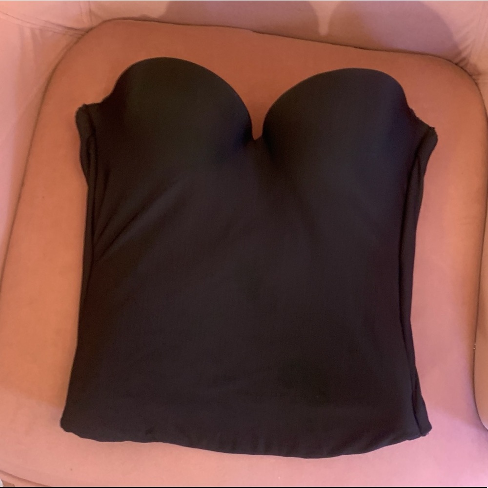 Victoria Secret corset. Size 34D. Color Black.